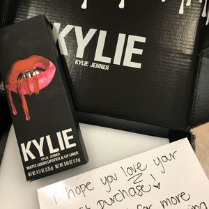 Kylie Cosmetics Lip Kit (TRADE amandaphil)